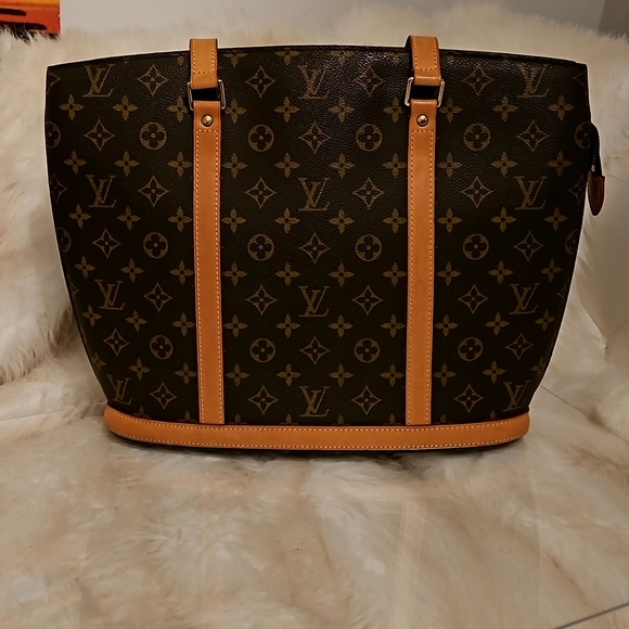 Louis Vuitton Babylone Tote - Picture 1 of 15